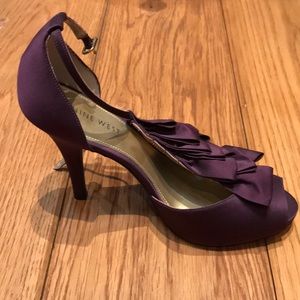 Nine West bowtie heels